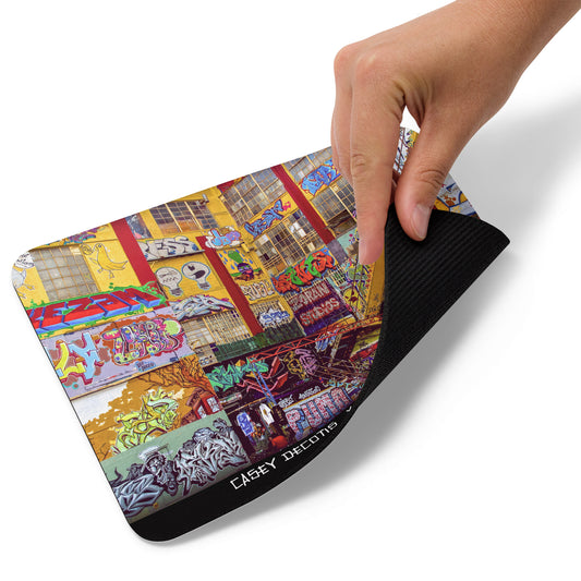 5 POINTZ GUEENS NEW YORK Mouse pad